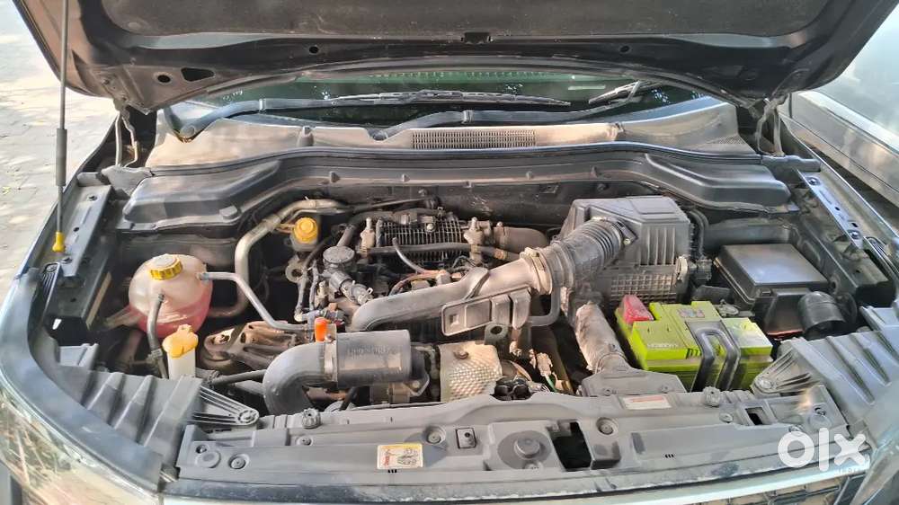 Mahindra Xuv300 2021 Petrol 53500 Km Driven