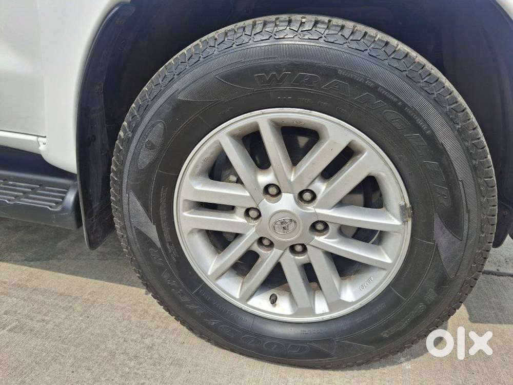 Toyota Fortuner 3.0 4x2 Automatic, 2013, Diesel