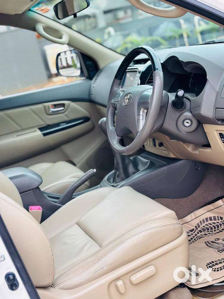 Toyota Fortuner 3.0 4x2 Mt, 2013, Diesel