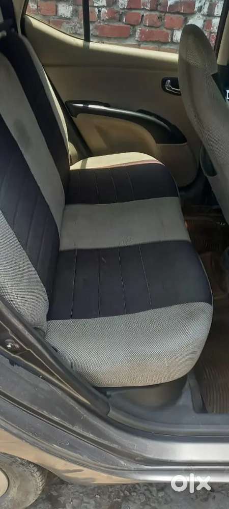Hyundai I10 2012 Cng & Hybrids 98000 Km Driven