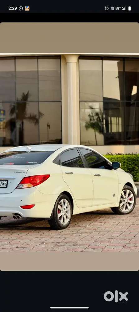 Hyundai Verna Vtvt Sx3 2012