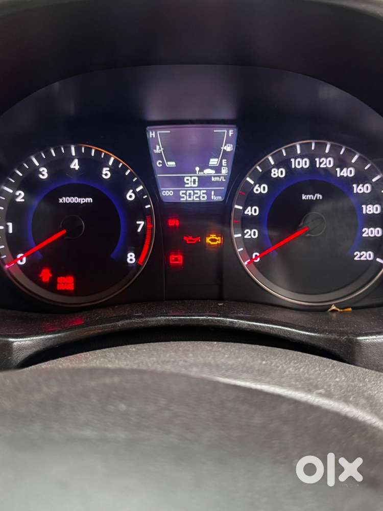 Hyundai Verna Petrol 2013