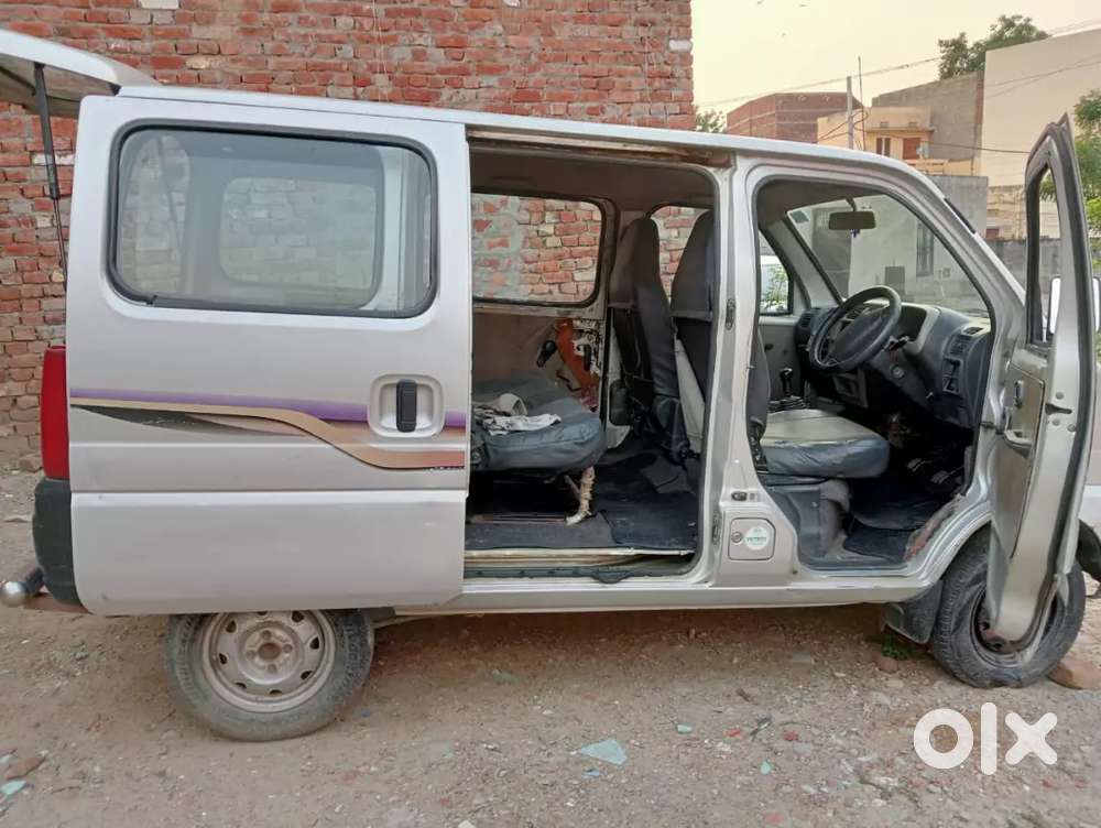Maruti Suzuki Eeco 2011