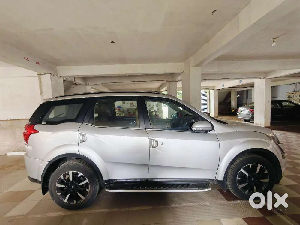 Mahindra Xuv500 W11 (o) Diesel