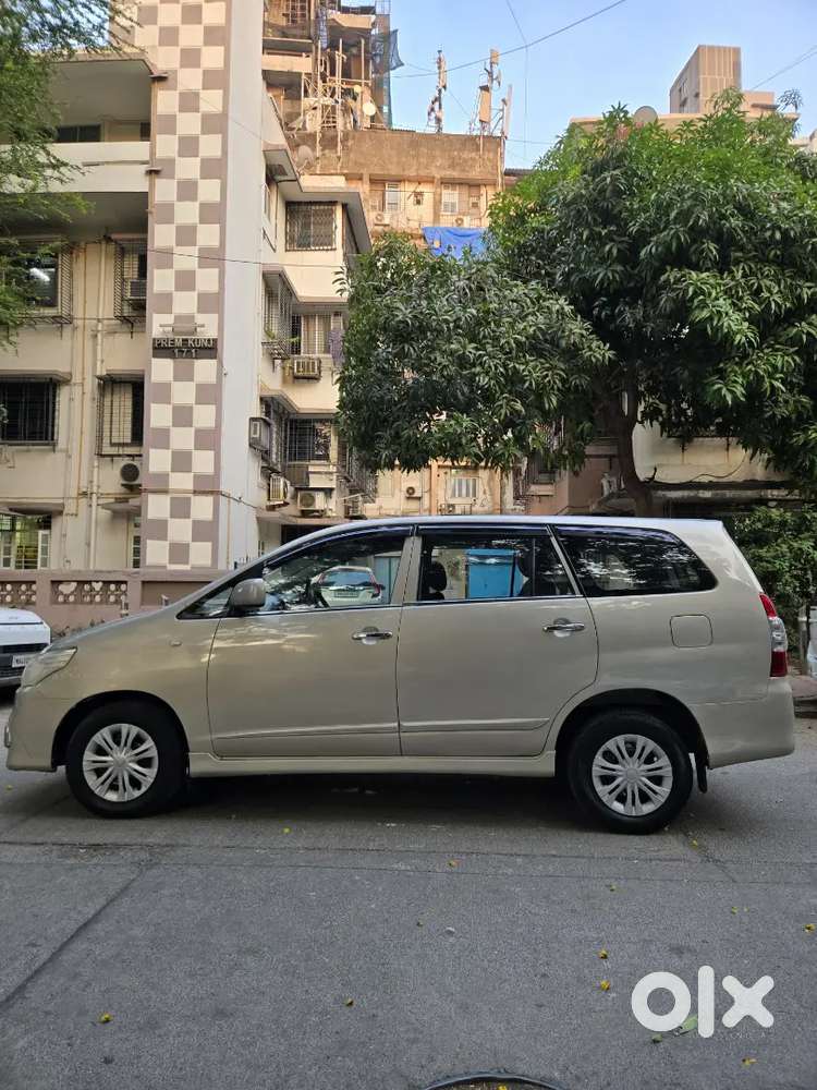 Toyota Innova 2014 Diesel Well Maintained