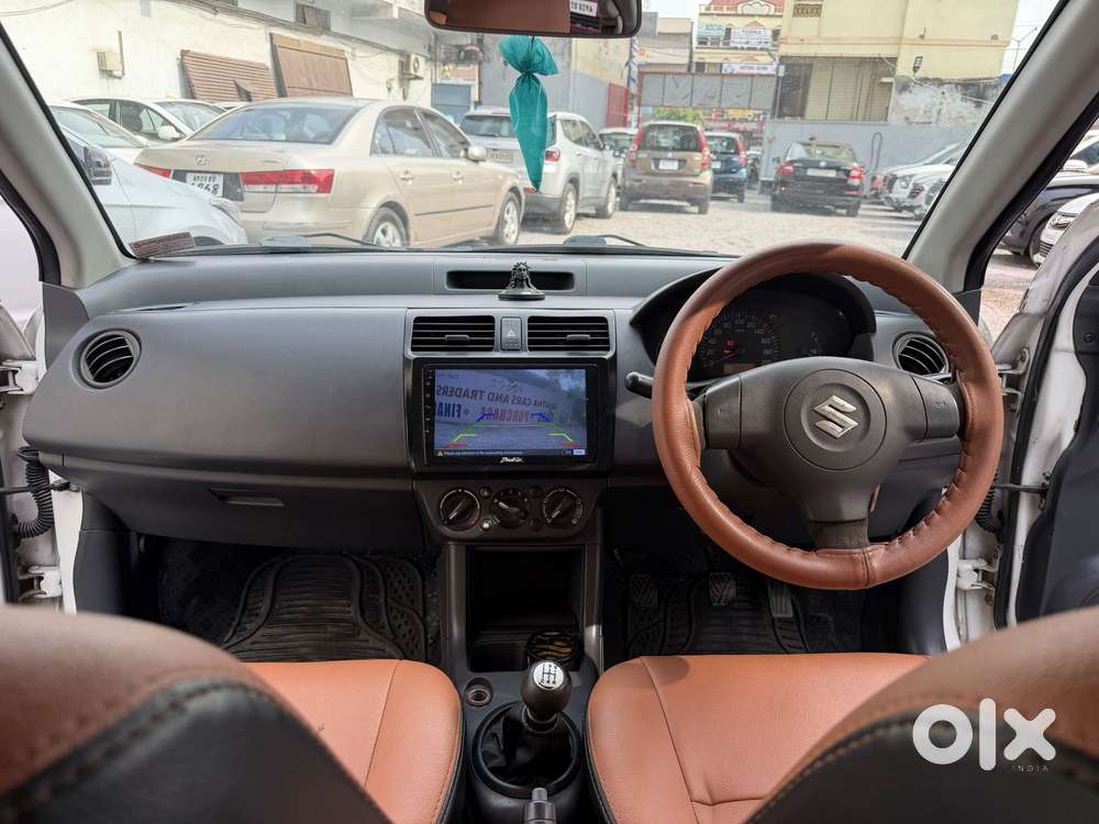 Maruti Suzuki Swift Dzire Ldix Limited Edition, 2015, Diesel