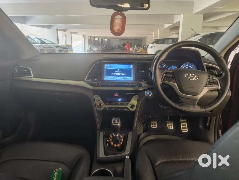 Hyundai Elantra 2017 End Month. Latest Features Diesel 1.6 Manual Sxo