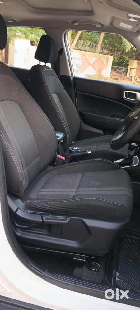 Hyundai Venue Sx Plus Turbo Dct, 2019, Petrol