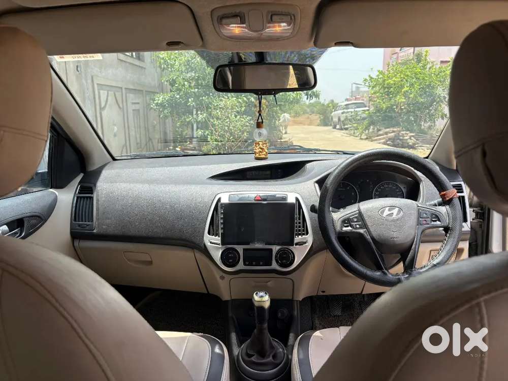Hyundai I20 2012 Diesel 100000 Km Driven