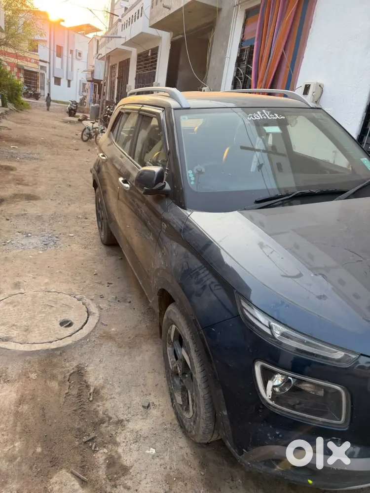 Hyundai Venue Crdi Manual 2019