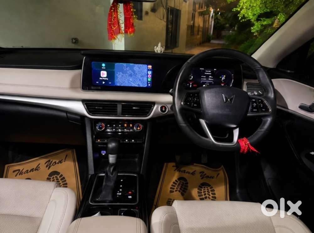 Mahindra Xuv700 Petrol 2024