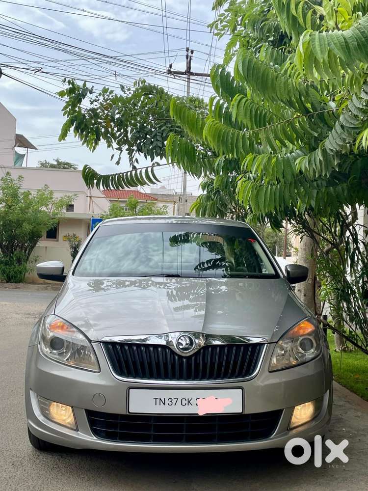 Skoda Rapid 1.5 Tdi Ambition Plus, 2015, Diesel