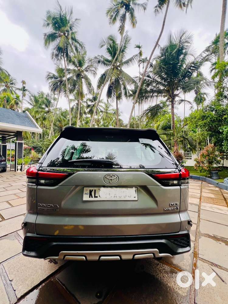 Toyota Hycross 40000km  2023