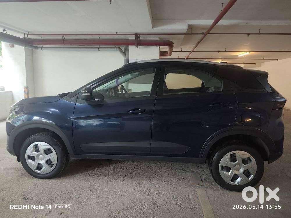 Tata Nexon Pure Plus (s) Petrol Amt, 2025, Petrol