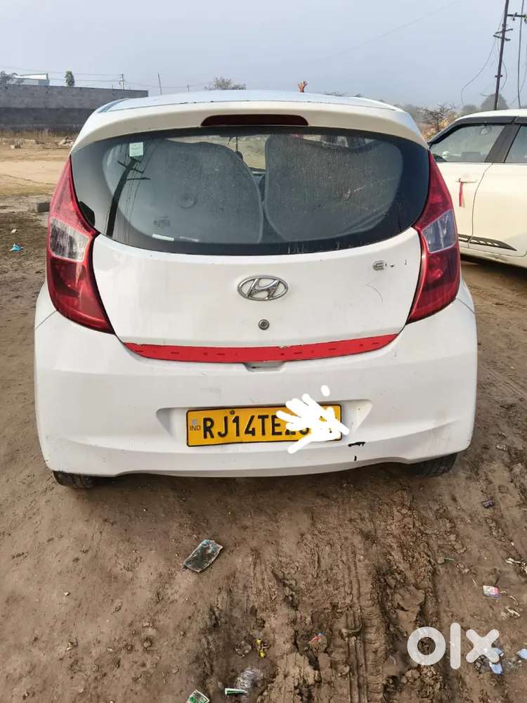 Hyundai Eon 2018 Lpg 100000 Km Driven