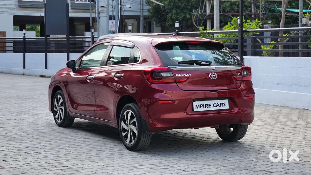 Toyota Glanza V Cvt, 2023, Petrol