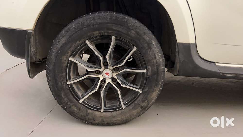 Renault Duster Petrol Rxs, 2021, Cng & Hybrids