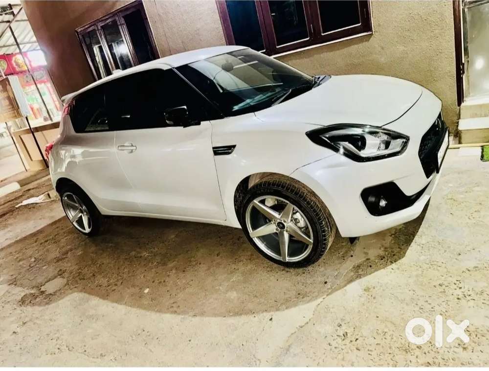 Maruti Suzuki Swift 2023 Petrol 19000 Km Driven