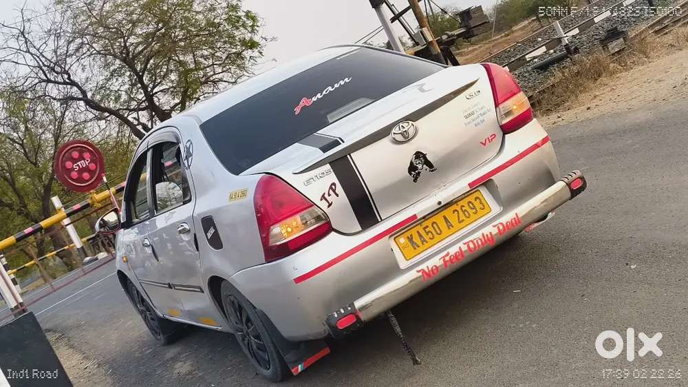 Toyota Etios Cross 2015