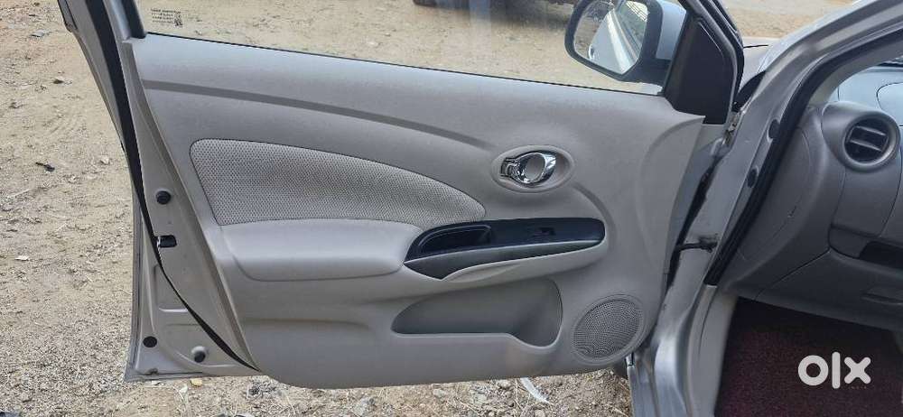 Nissan Sunny, 2012, Diesel