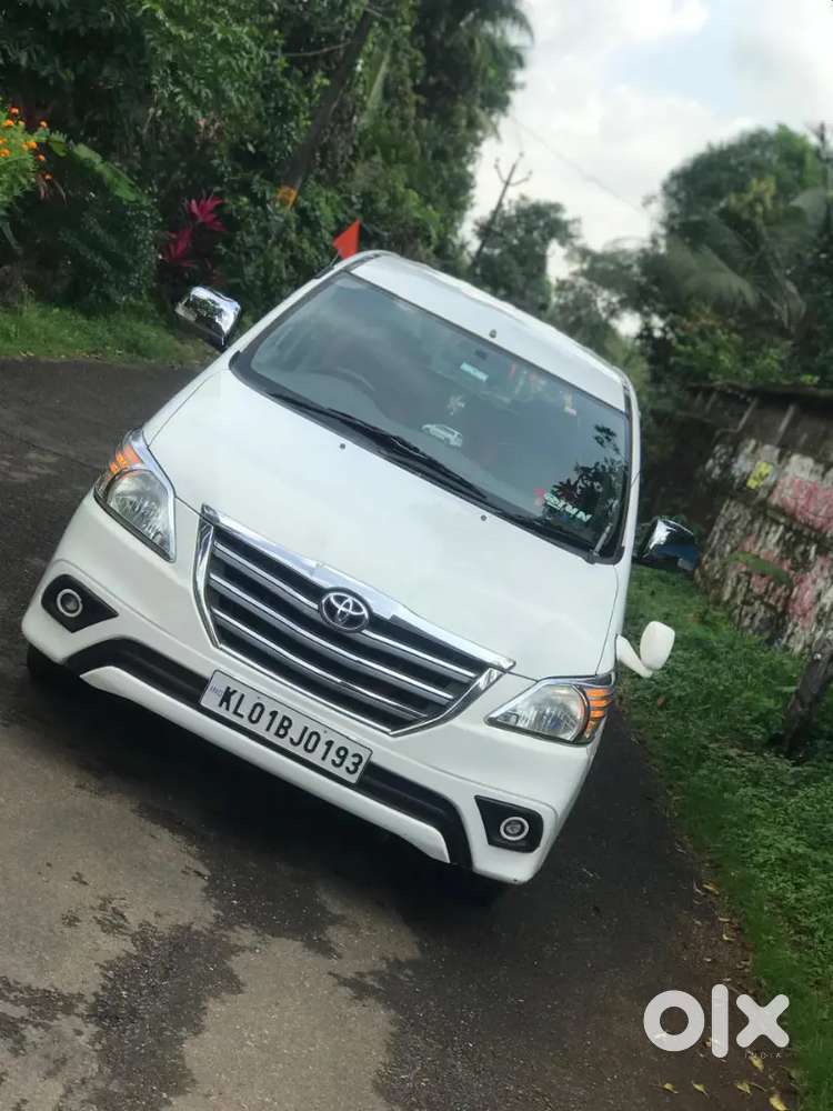 Toyota Innova 2.5 Gx 2012