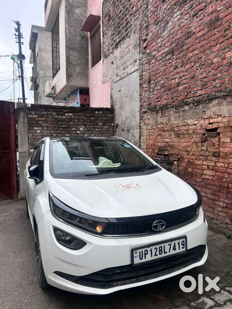 Tata Altroz Petrol 2022