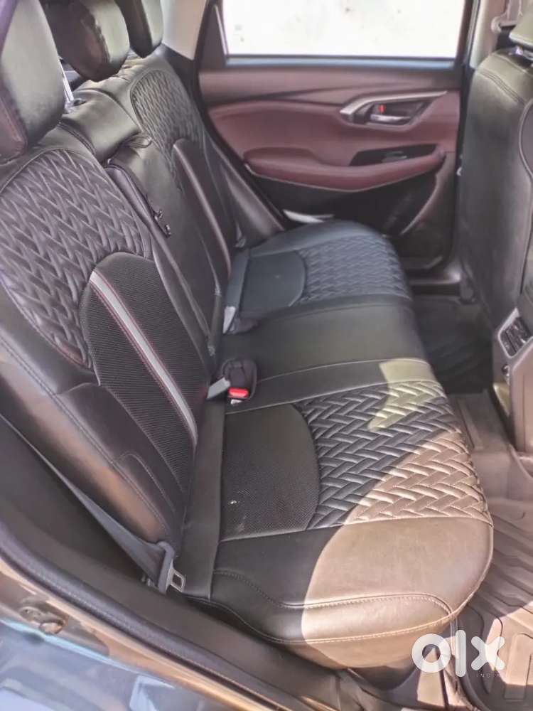 Maruti Suzuki Grand Vitara 2022 Petrol 10000 Km Driven