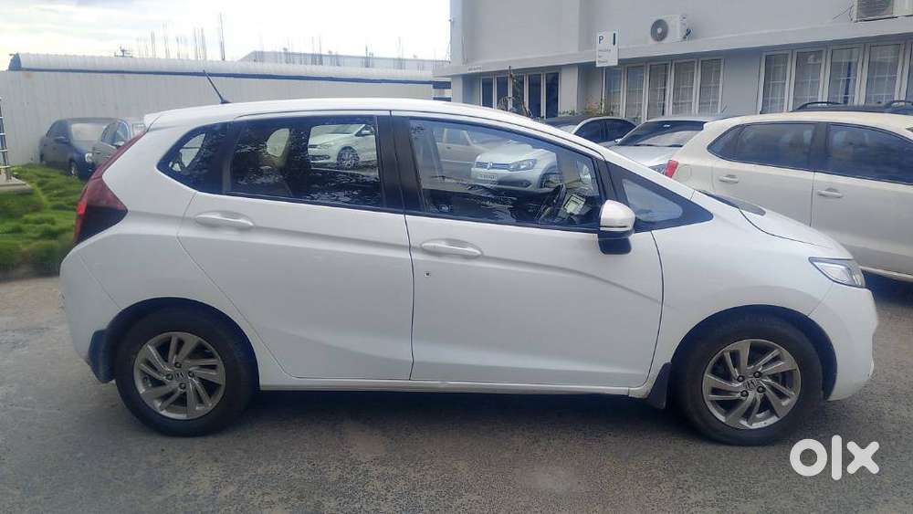 Honda Jazz V Cvt, 2017, Petrol
