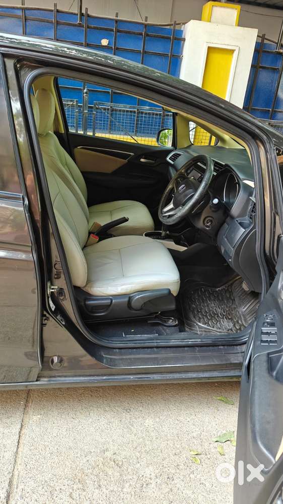 Honda Jazz V Cvt, 2016, Petrol