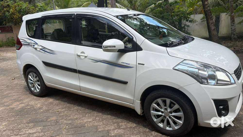Maruti Suzuki Ertiga Zdi 2015