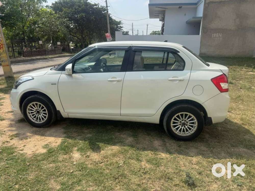Maruti Suzuki Swift Dzire Vdi Optional, 2016, Diesel