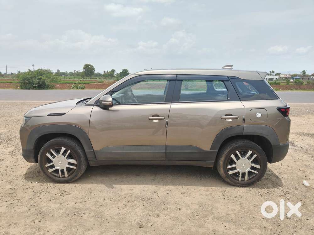 Maruti Suzuki Brezza 1.5 Lxi Cng, 2024, Cng & Hybrids