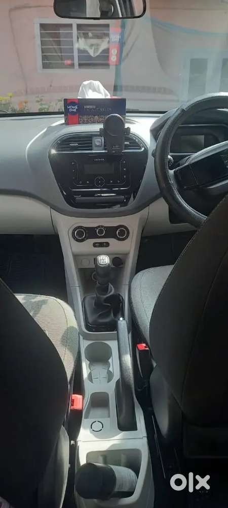 Tata Tiago 2025 Petrol 7500 Km Driven