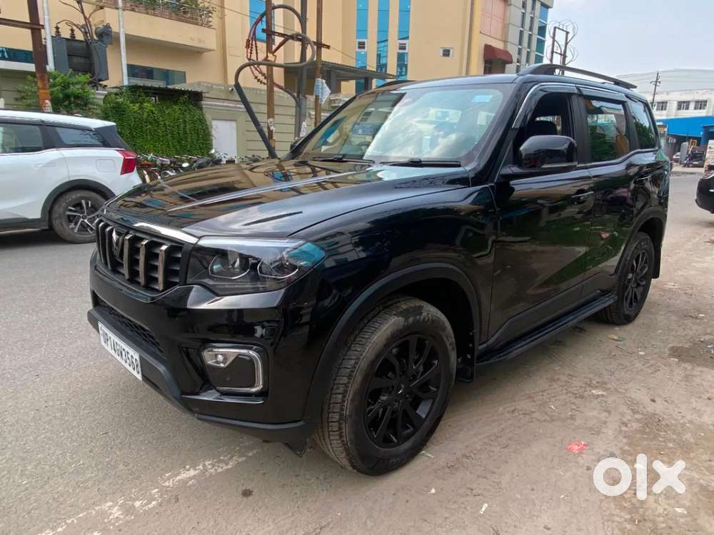 Mahindra Scorpio-n 2.0 Z8 L Petrol At 7 Str, 2025, Petrol