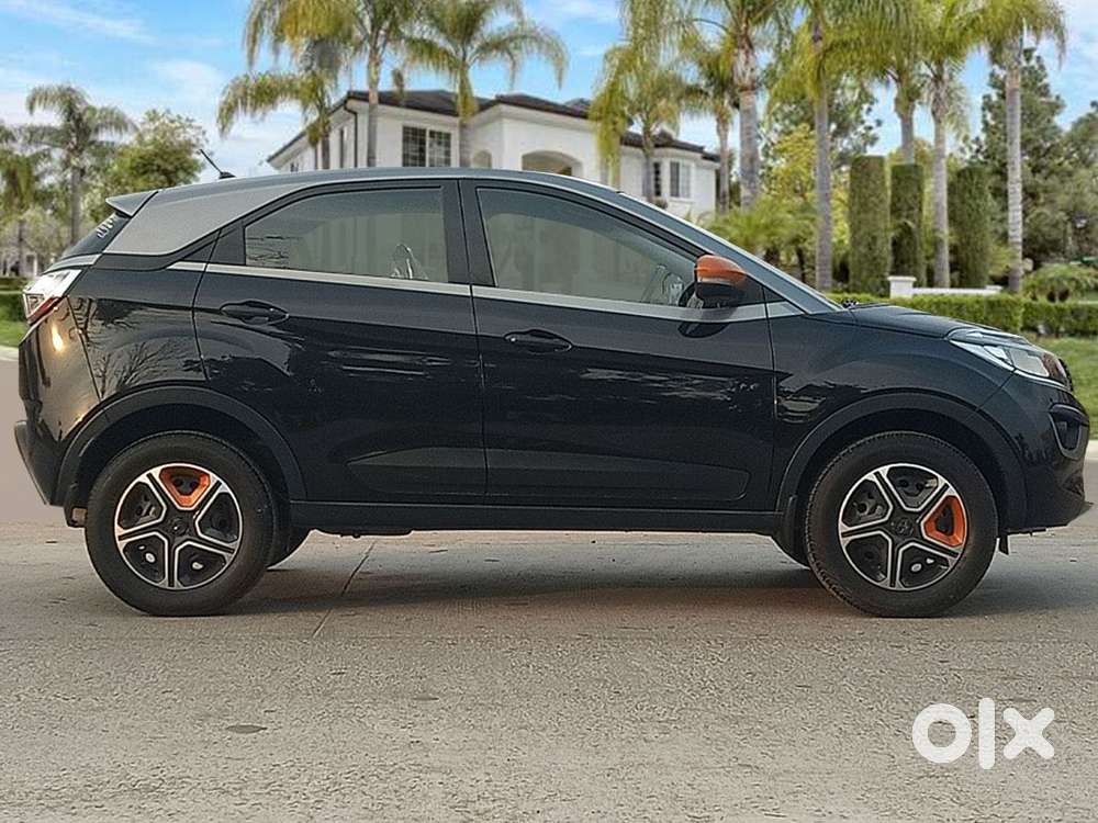 Tata Nexon Kraz Plus Amt, 2019, Petrol