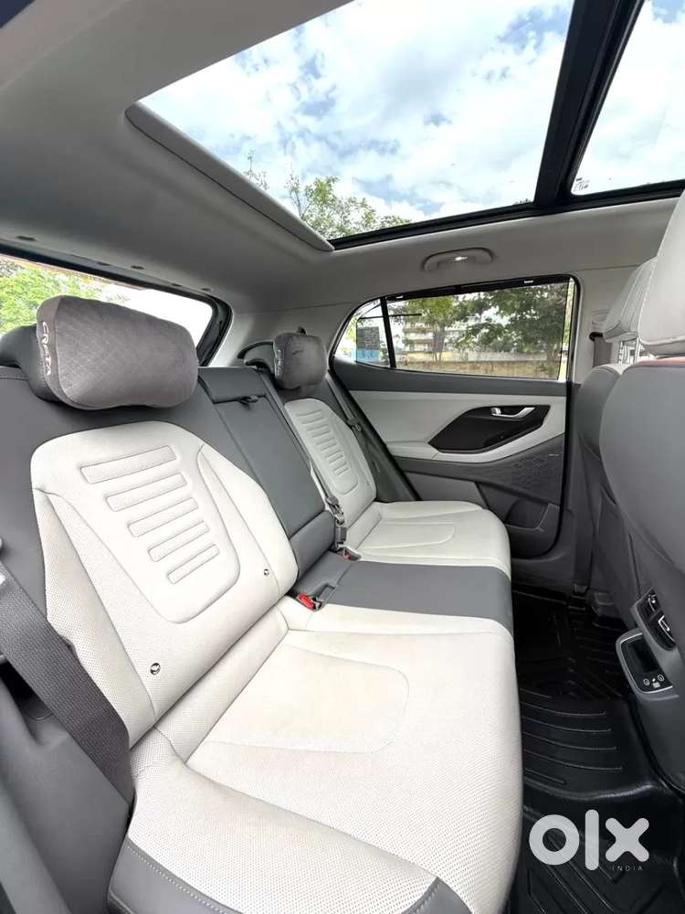 Hyundai Creta Sx (o) 1.5 Petrol Cvt, 2025, Petrol