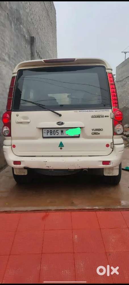 Mahindra Scorpio Classic 2006 Diesel 140000 Km Driven