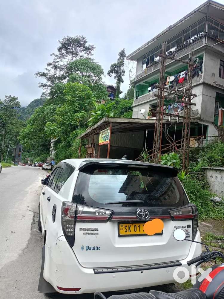 Toyota Innova Crysta 2019