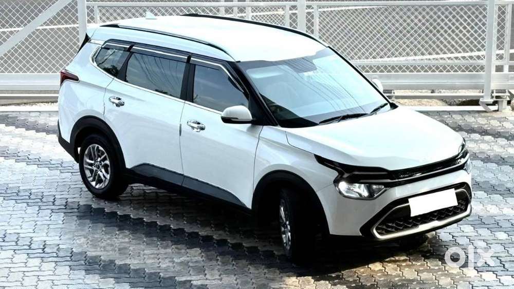 Kia Carens, 2024