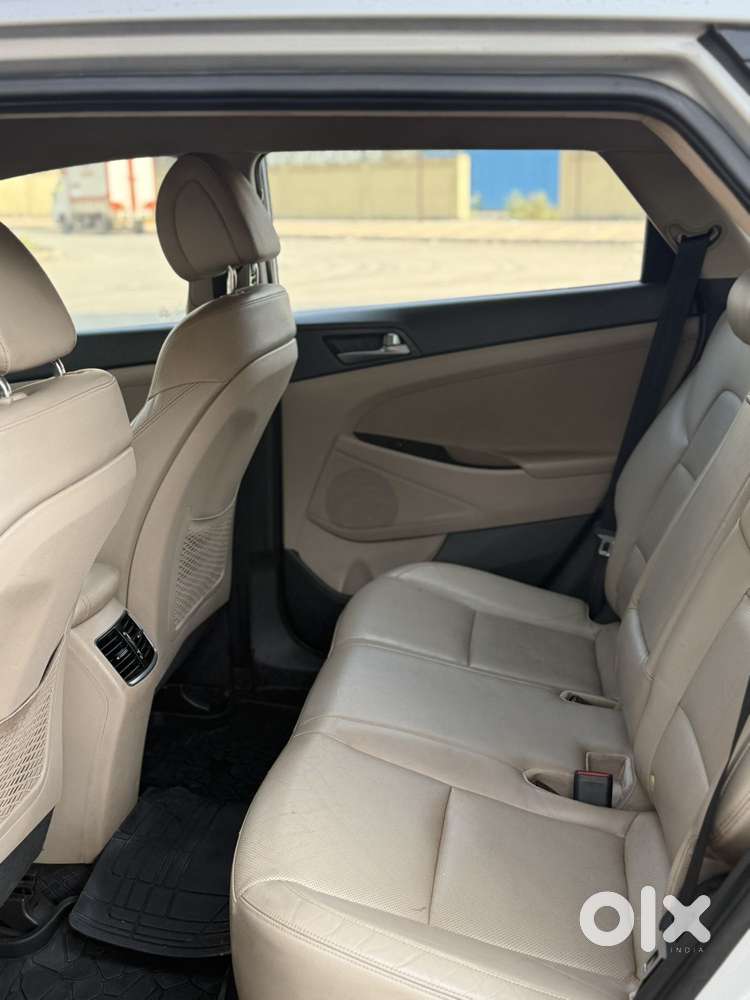 Hyundai Tucson [2016-2020] 2.0 Gl (o) 2wd At Diesel, 2016, Diesel