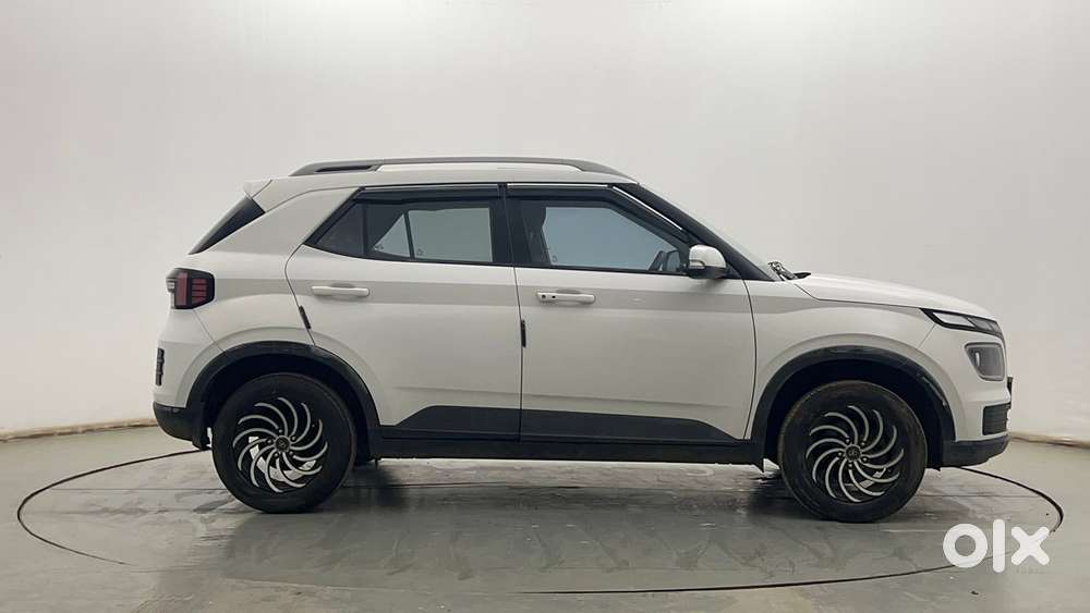 Hyundai Venue Sx, 2022, Petrol