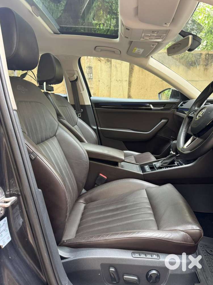 Skoda Superb 2.0 Tsi At L&k, 2019, Petrol