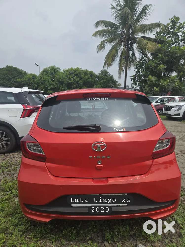 For Sale: Tata Tiago Xz Petrol 2020 &ndash; Red | First Owner |cool Upgrades