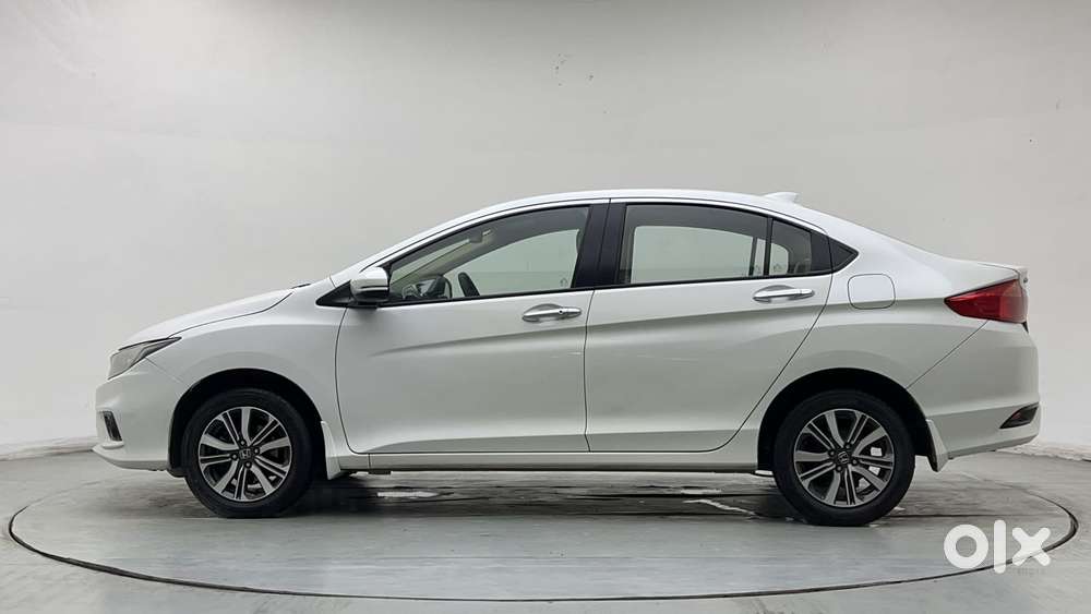 Honda City I-vtec V, 2018, Petrol