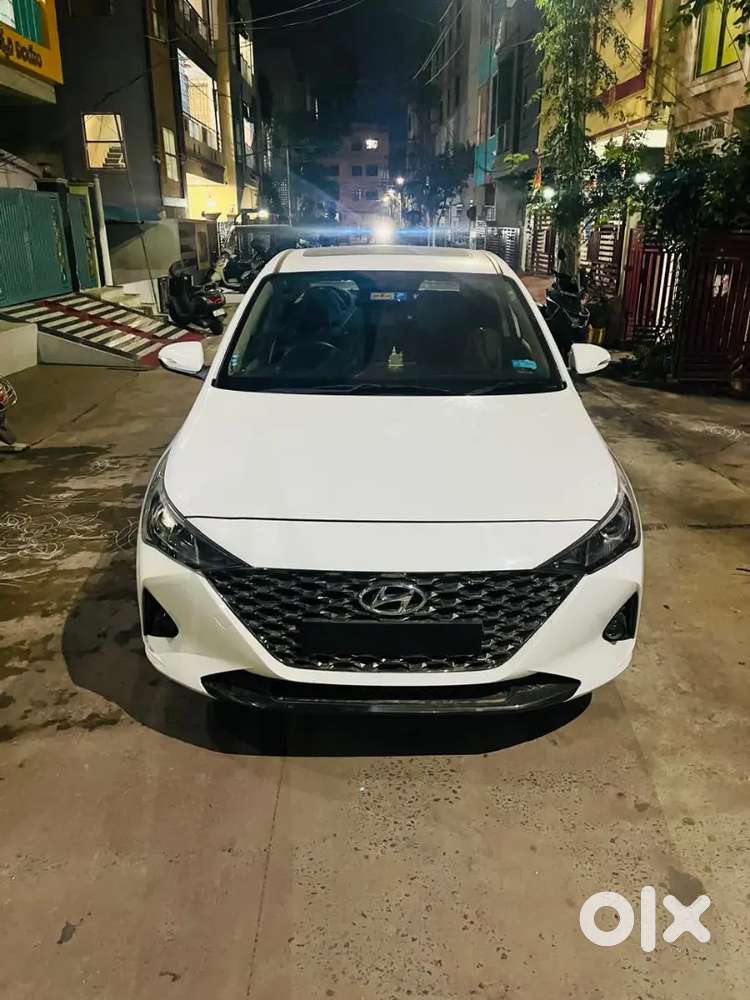 Hyundai Verna 2022 Petrol 21000 Km Driven
