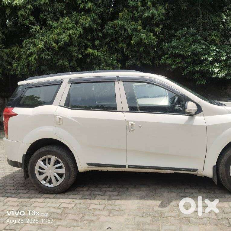 Mahindra Xuv500 W10 Awd, 2017, Diesel