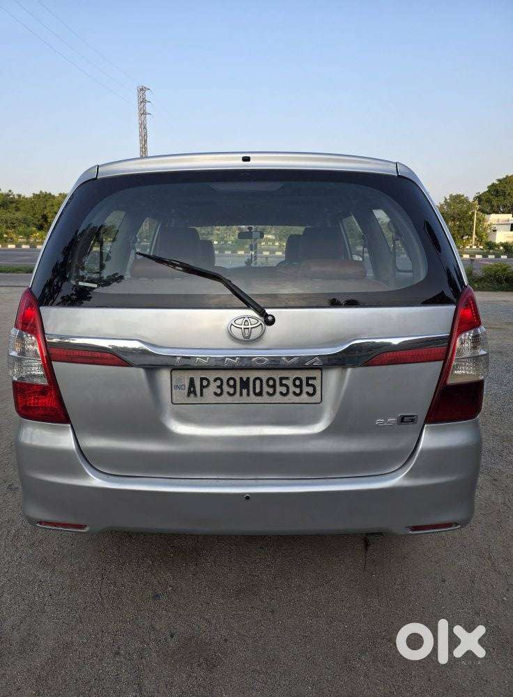 Toyota Innova 2.5 G (diesel) 8 Seater, 2012, Diesel