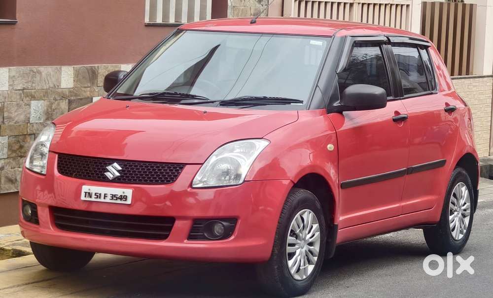 Maruti Suzuki Swift Vxi + Manual, 2010, Petrol