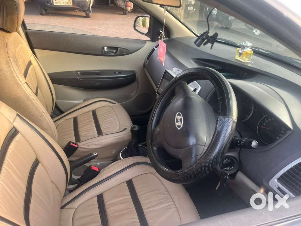 Hyundai Car 2010 Model