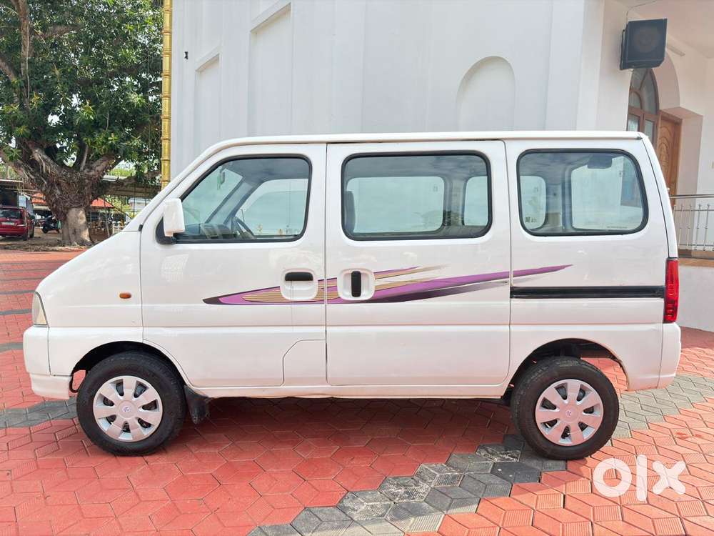 Maruti Suzuki Eeco 5 Seater Ac, 2016, Petrol
